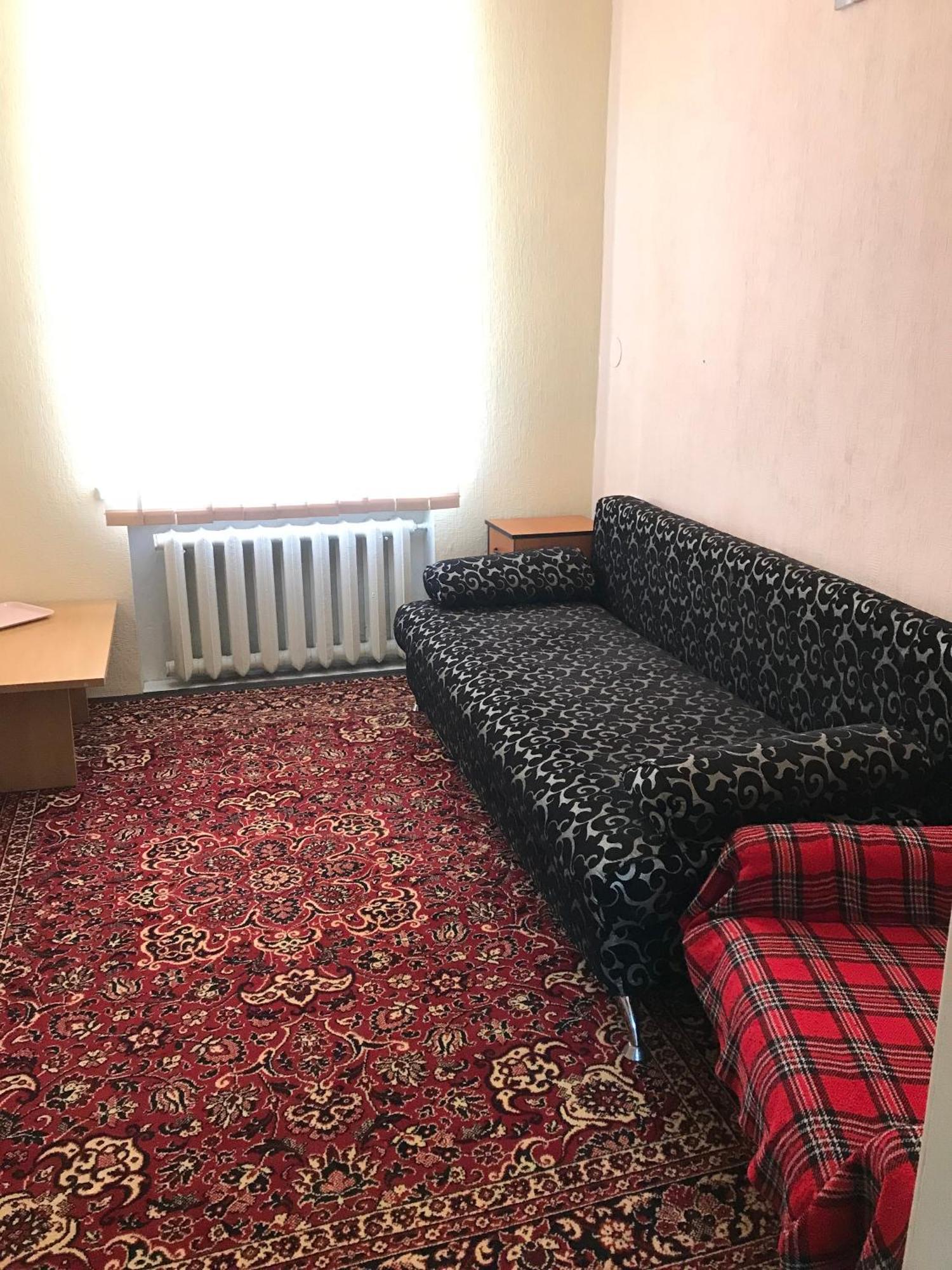 Хостел Тихий Дворик Kharkiv Exterior photo