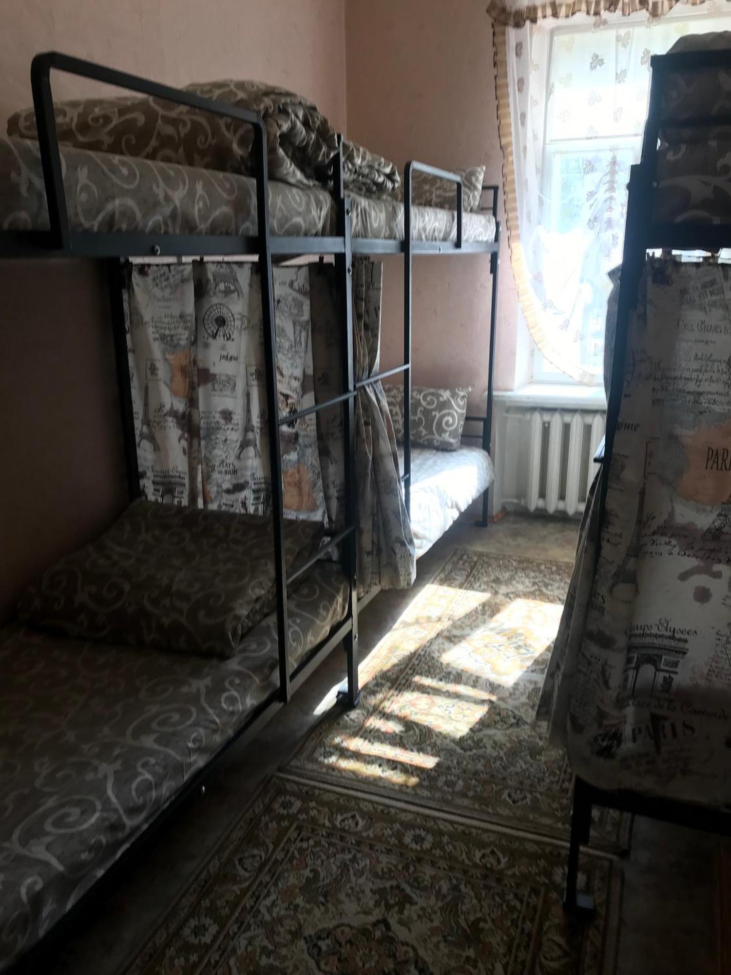 Хостел Тихий Дворик Kharkiv Exterior photo