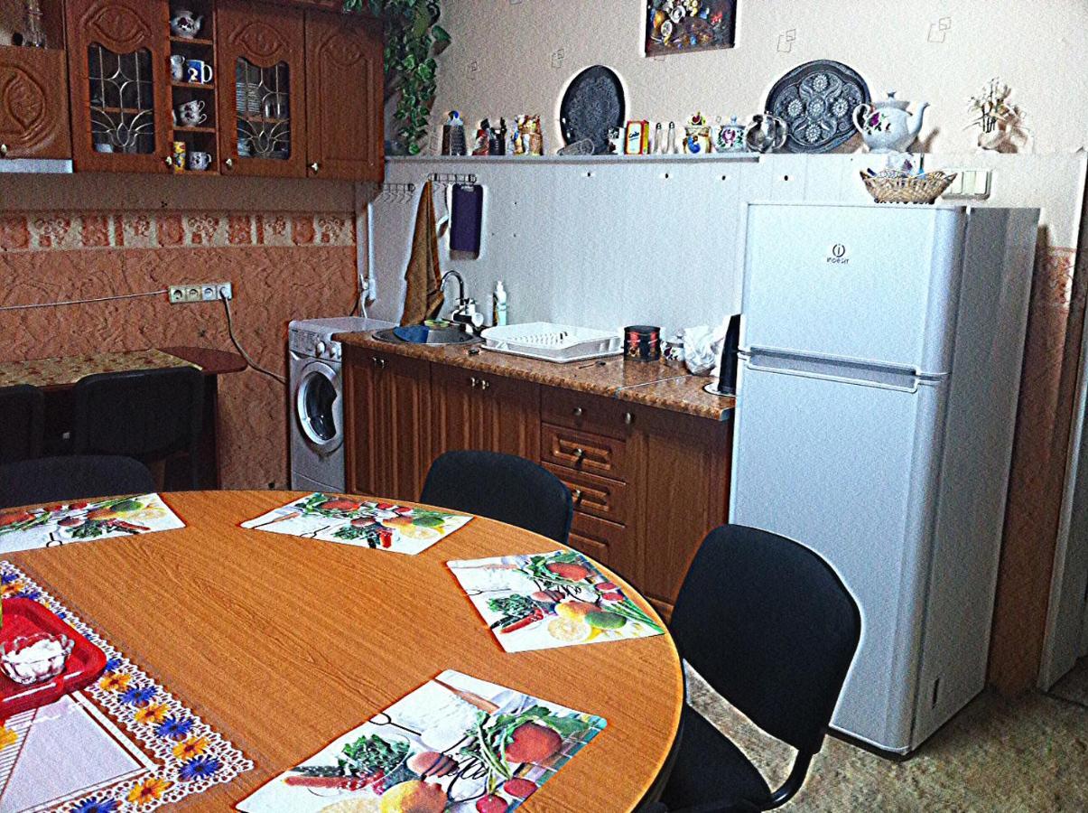 Хостел Тихий Дворик Kharkiv Exterior photo